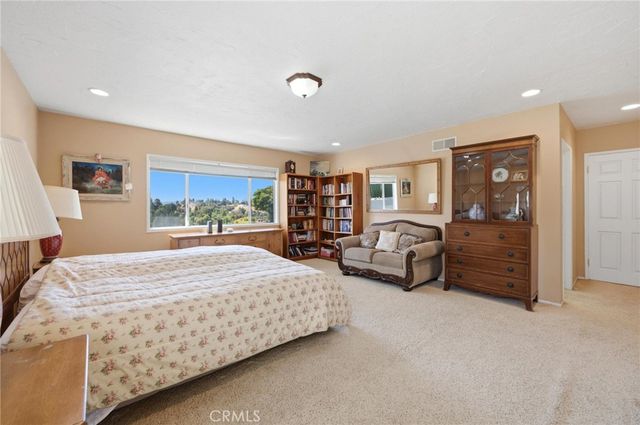 19245 Berclair, Tarzana, CA 91356