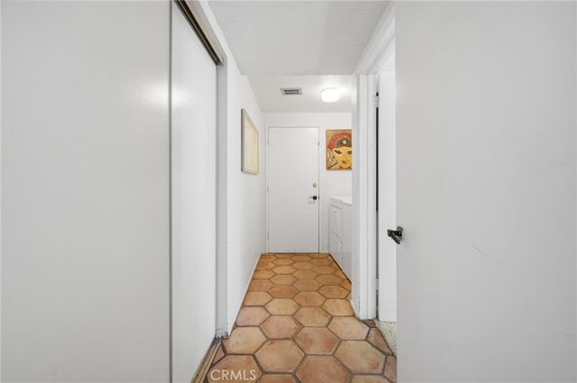 19245 Berclair, Tarzana, CA 91356