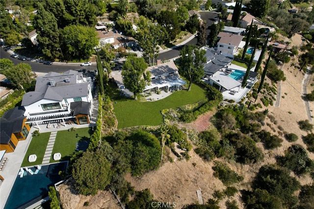 19245 Berclair, Tarzana, CA 91356