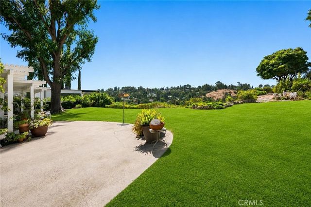 19245 Berclair, Tarzana, CA 91356