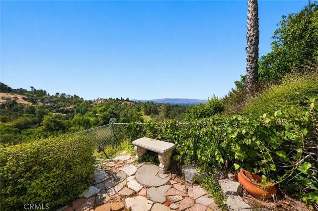 19245 Berclair, Tarzana, CA 91356