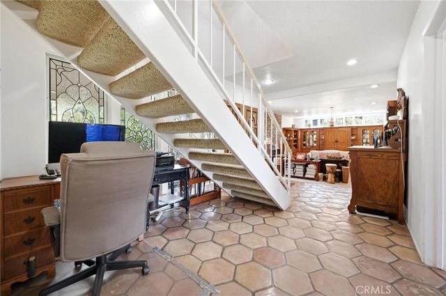 19245 Berclair, Tarzana, CA 91356
