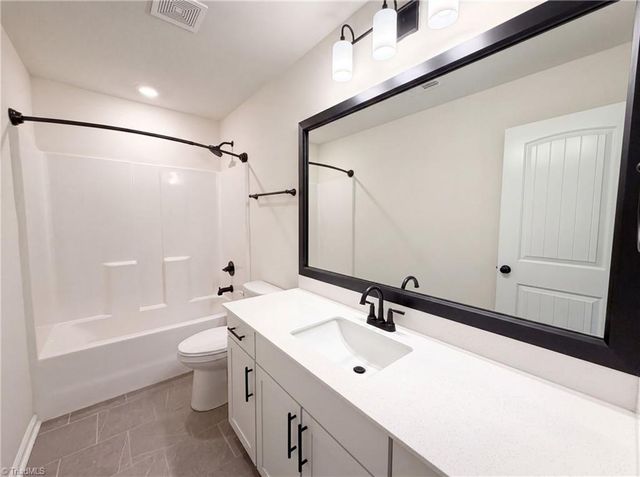 7463 Buckview Court, Kernersville, NC 27284