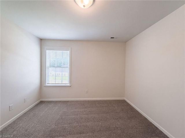 7463 Buckview Court, Kernersville, NC 27284
