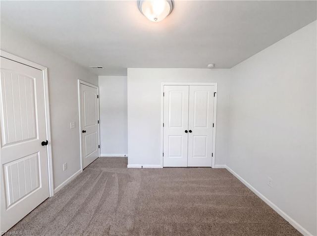 7463 Buckview Court, Kernersville, NC 27284