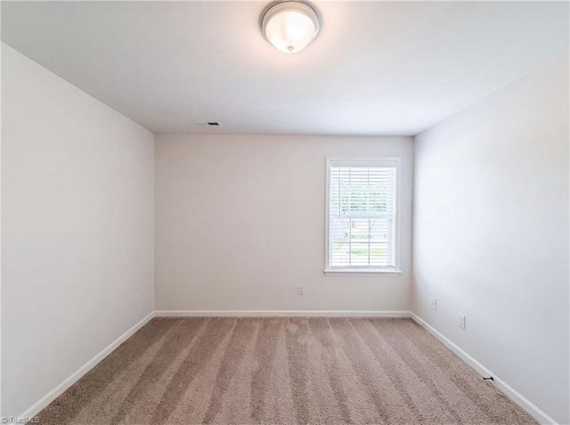 7463 Buckview Court, Kernersville, NC 27284
