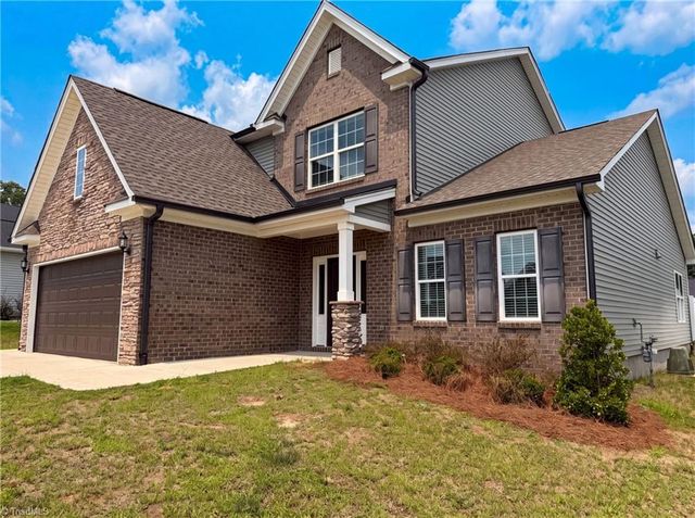 7463 Buckview Court, Kernersville, NC 27284