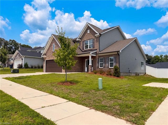 7463 Buckview Court, Kernersville, NC 27284