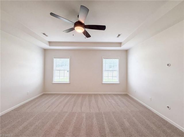 7463 Buckview Court, Kernersville, NC 27284