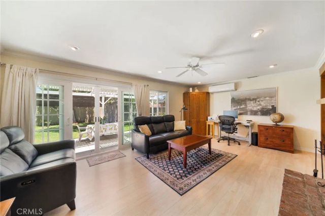 1909 W Embassy, Anaheim, CA 92804