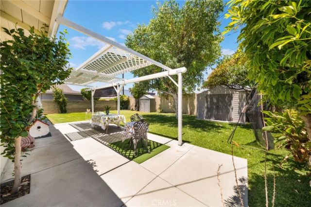 1909 W Embassy, Anaheim, CA 92804