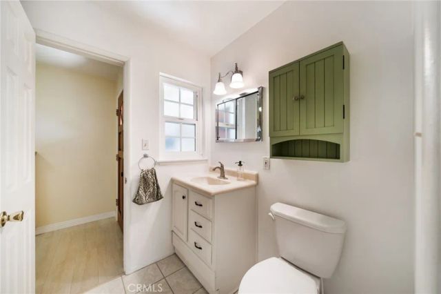 1909 W Embassy, Anaheim, CA 92804
