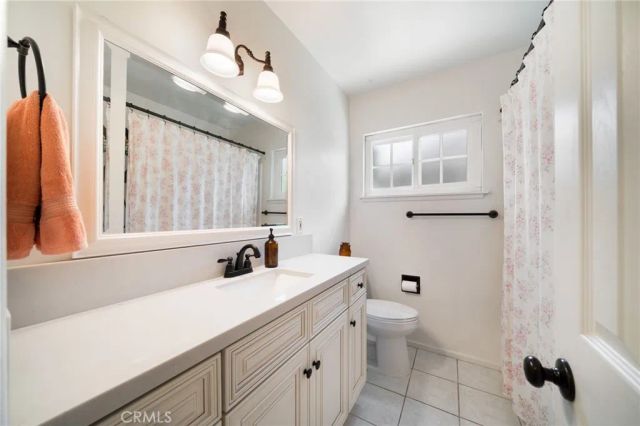 1909 W Embassy, Anaheim, CA 92804