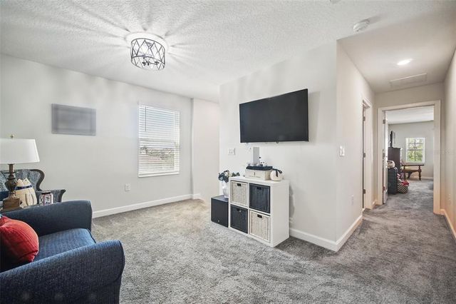 1107 TRAPPERS TRAIL LOOP, Davenport, FL 33896