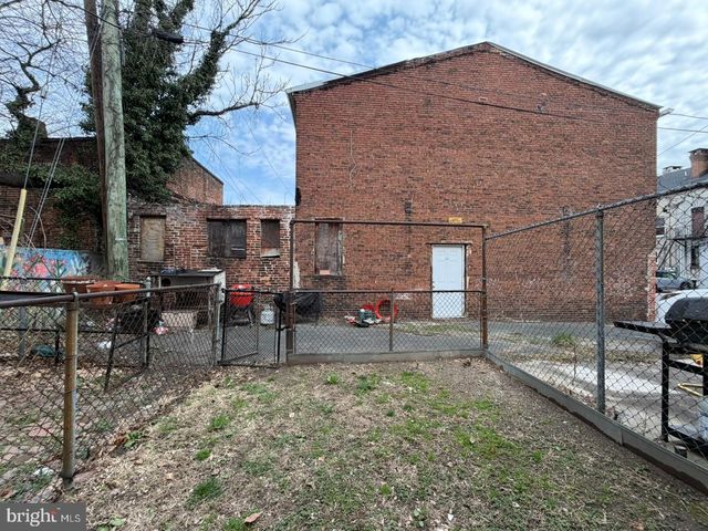 307 S BAYLIS ST, Baltimore, MD 21224