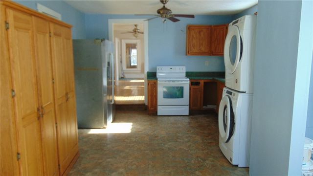 11 Reed Street, Waterloo, NY 13165