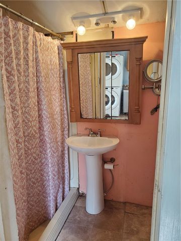 11 Reed Street, Waterloo, NY 13165