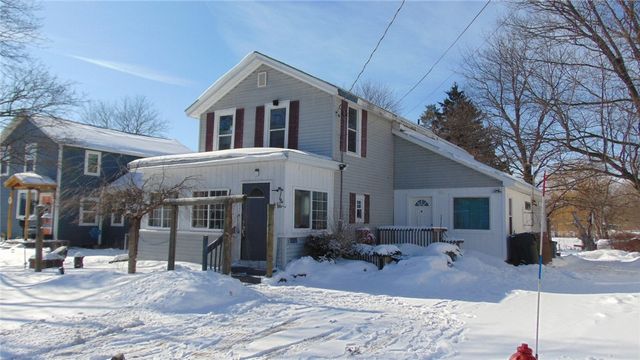11 Reed Street, Waterloo, NY 13165