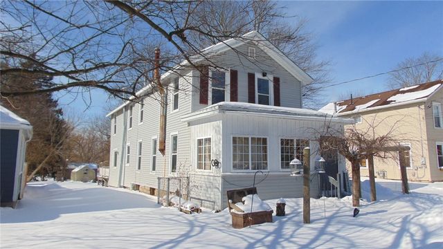 11 Reed Street, Waterloo, NY 13165