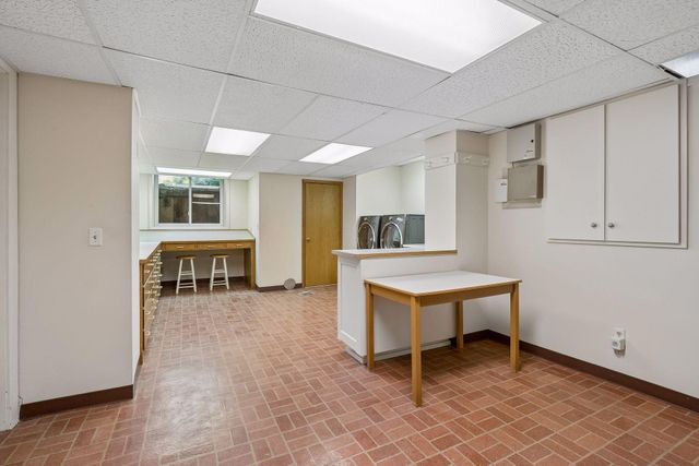1790 Irving Avenue S, Minneapolis, MN 55403