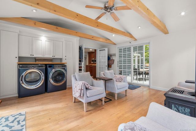 24 Saw Mill Lane, Avon, CT 06001