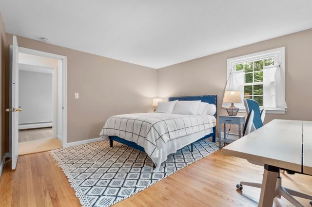 24 Saw Mill Lane, Avon, CT 06001
