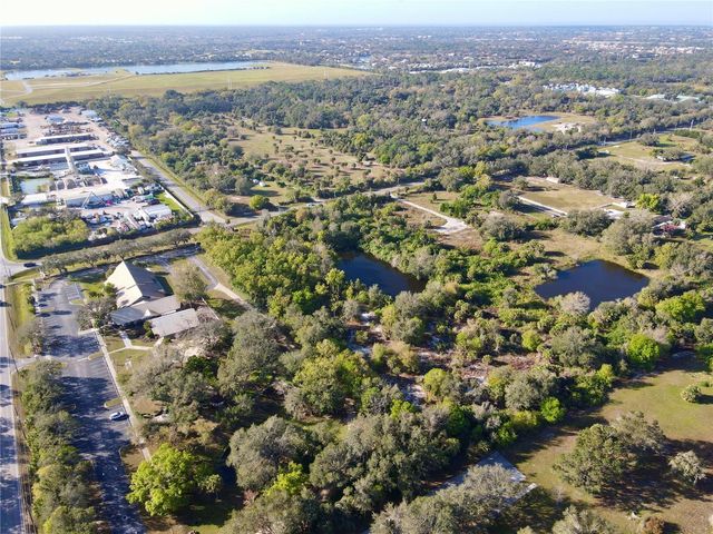 E VENICE AVENUE, Venice, FL 34292