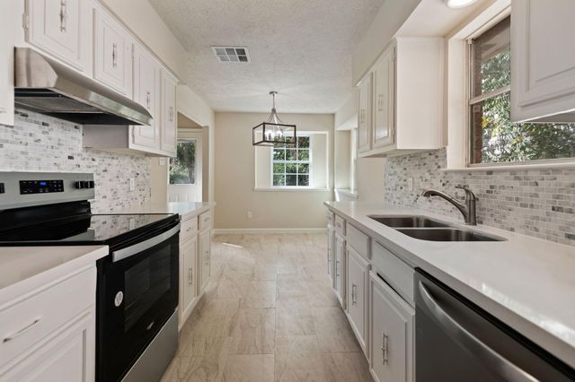 13315 Cologne Drive, Houston, TX 77065