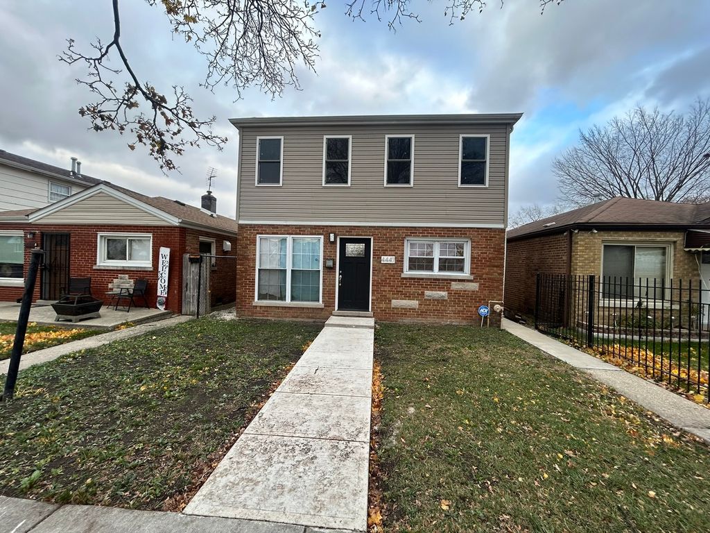 4447 S Leamington Avenue, Chicago, IL 60638