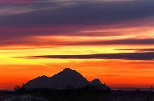 6213 E Earll Drive, Scottsdale, AZ 85251