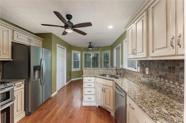 55 Garrison Drive, Dallas, GA 30157