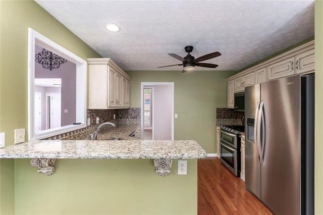 55 Garrison Drive, Dallas, GA 30157