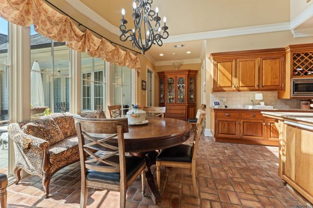 212 Iberville St, Donaldsonville, LA 70346