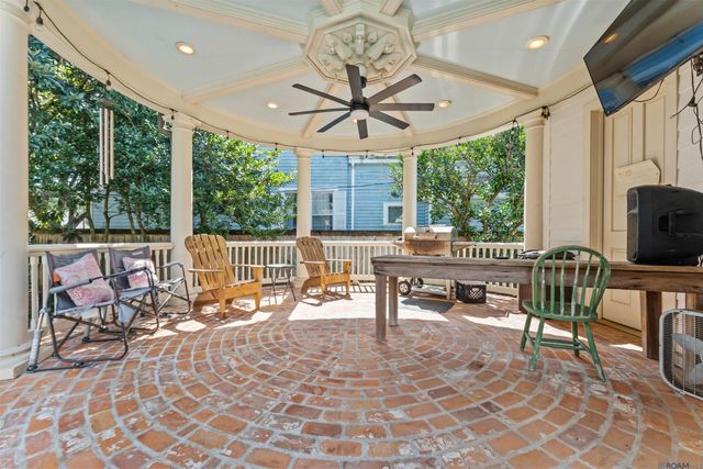 212 Iberville St, Donaldsonville, LA 70346