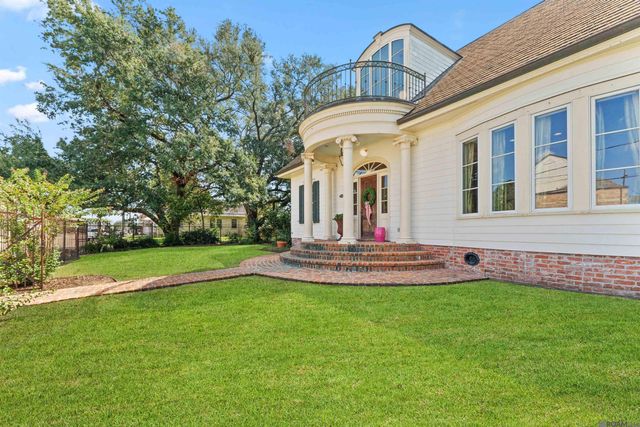 212 Iberville St, Donaldsonville, LA 70346