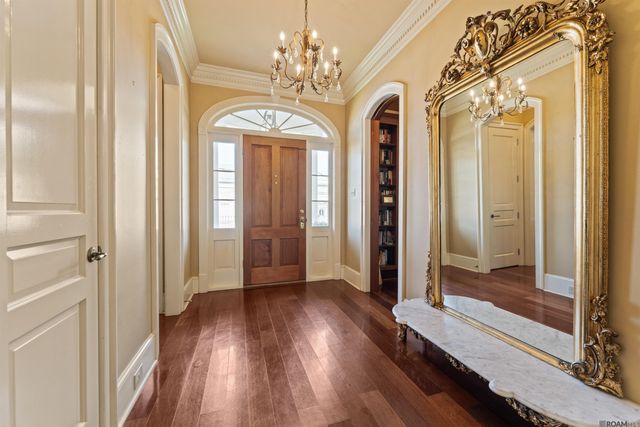 212 Iberville St, Donaldsonville, LA 70346