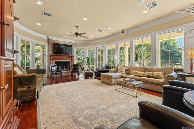 212 Iberville St, Donaldsonville, LA 70346