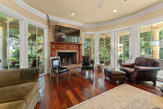 212 Iberville St, Donaldsonville, LA 70346