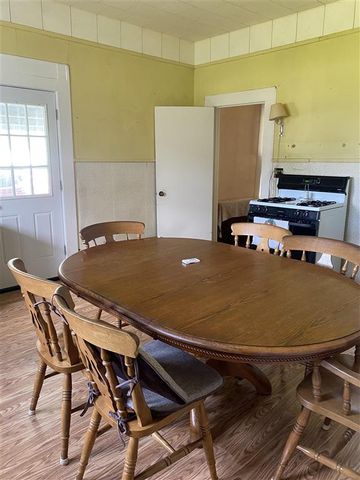 602 W Burton Street, Sulphur, LA 70663