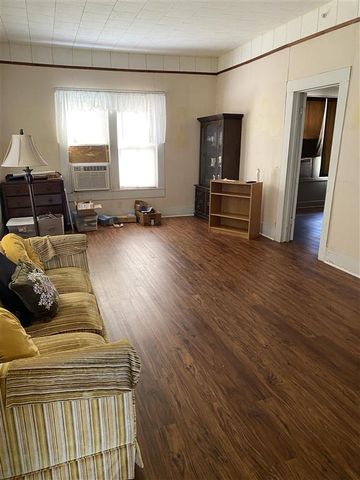 602 W Burton Street, Sulphur, LA 70663