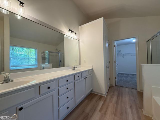 4266 Suwanee Brook Court, Buford, GA 30518