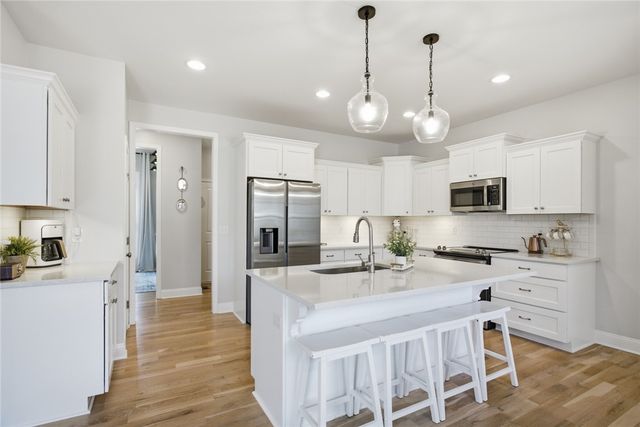 508 Ivy Spring Court, Seneca, SC 29678