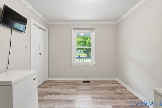 9110 Gayton Rd, Henrico, VA 23229