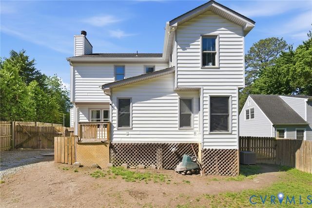 9110 Gayton Rd, Henrico, VA 23229