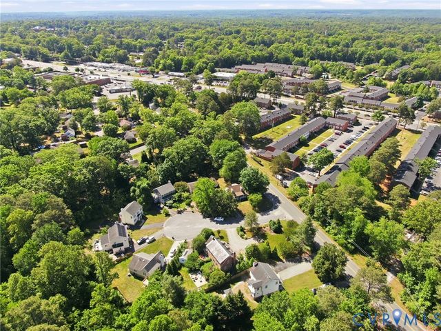 9110 Gayton Rd, Henrico, VA 23229