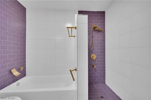 6154 Meadow Vista Lane, Las Vegas, NV 89103