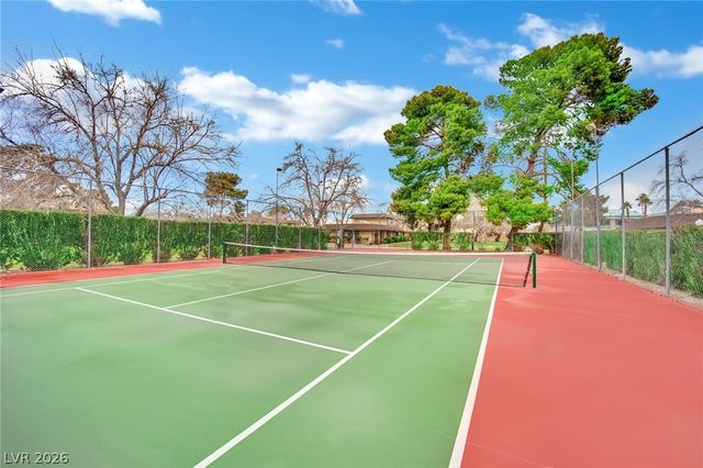 6154 Meadow Vista Lane, Las Vegas, NV 89103