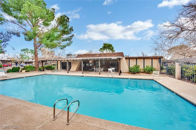 6154 Meadow Vista Lane, Las Vegas, NV 89103