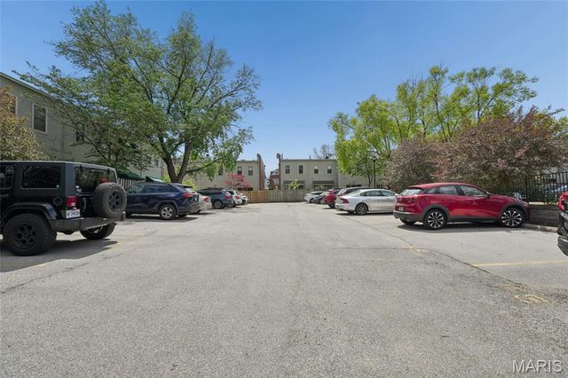 23 N Boyle Avenue, St Louis, MO 63108
