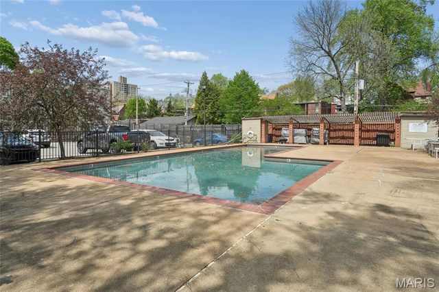 23 N Boyle Avenue, St Louis, MO 63108